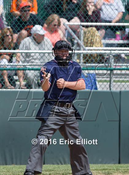 Thumbnail 2 in Rocky Grove vs Serra Catholic (PIAA Class A Quarterfinal) photogallery.