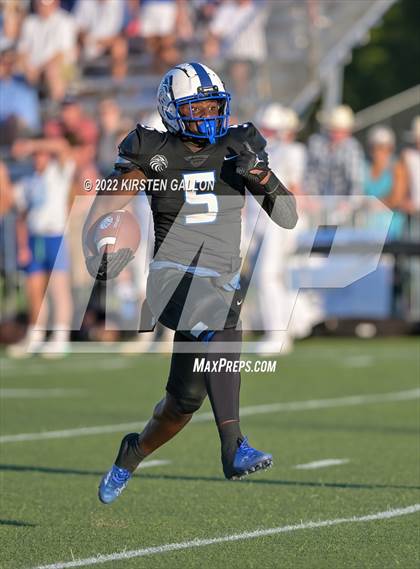 Thumbnail 3 in Trinity Valley vs. Southwest Christian photogallery.