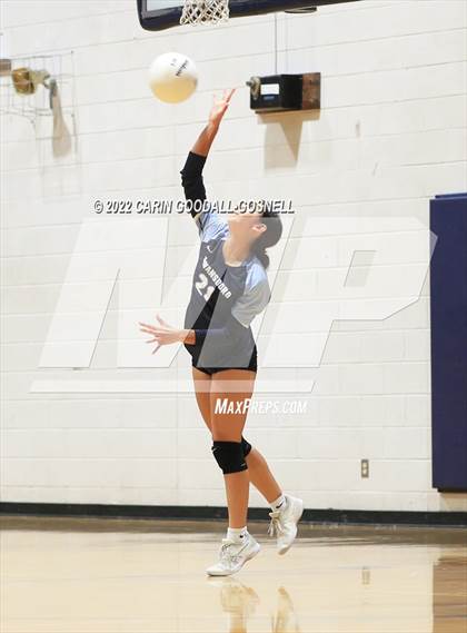 Thumbnail 1 in White Oak @ Swansboro photogallery.