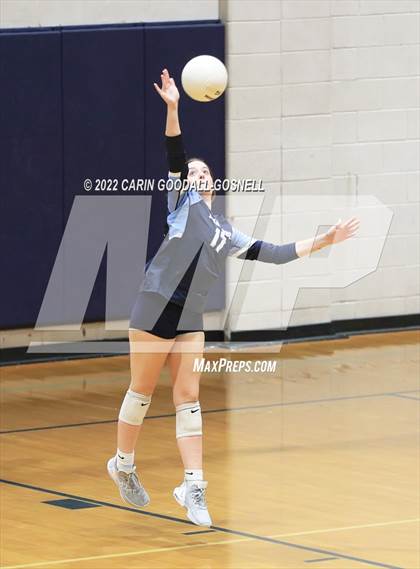 Thumbnail 1 in White Oak @ Swansboro photogallery.