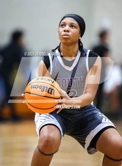 Thumbnail 3 in South Garner @ Southeast Raleigh photogallery.