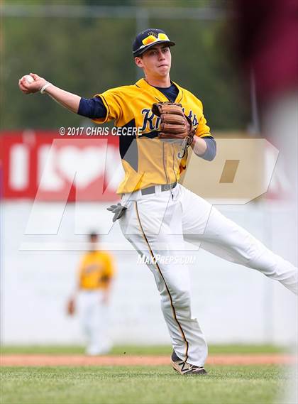 Thumbnail 3 in Sutherland vs. Aquinas Institute (Section 5 Class A2 Final) photogallery.