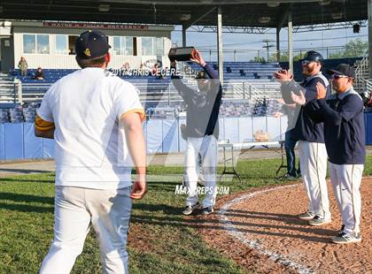 Thumbnail 1 in Sutherland vs. Aquinas Institute (Section 5 Class A2 Final) photogallery.