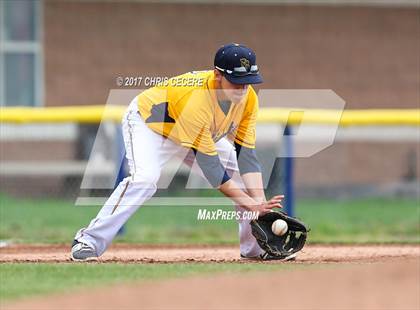 Thumbnail 2 in Sutherland vs. Aquinas Institute (Section 5 Class A2 Final) photogallery.