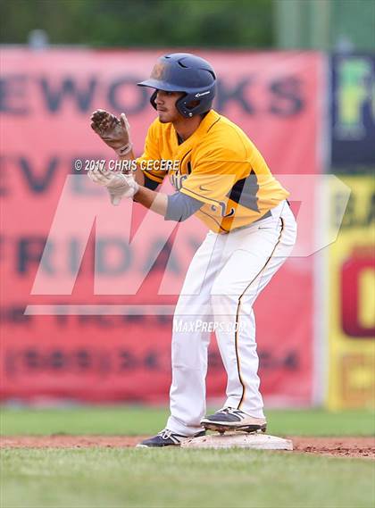 Thumbnail 2 in Sutherland vs. Aquinas Institute (Section 5 Class A2 Final) photogallery.