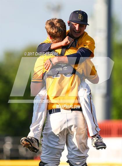 Thumbnail 2 in Sutherland vs. Aquinas Institute (Section 5 Class A2 Final) photogallery.