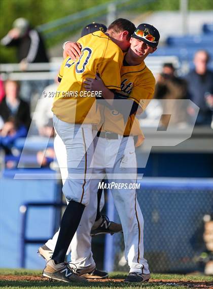 Thumbnail 3 in Sutherland vs. Aquinas Institute (Section 5 Class A2 Final) photogallery.