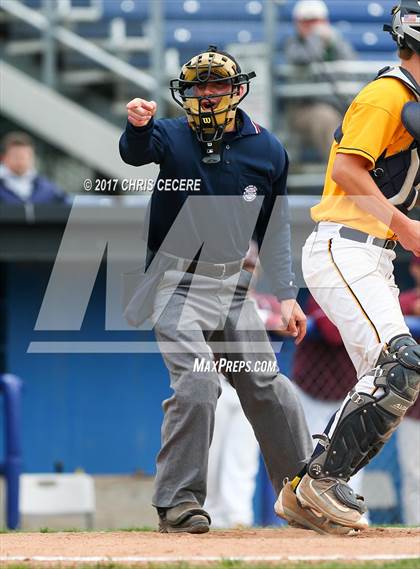 Thumbnail 1 in Sutherland vs. Aquinas Institute (Section 5 Class A2 Final) photogallery.
