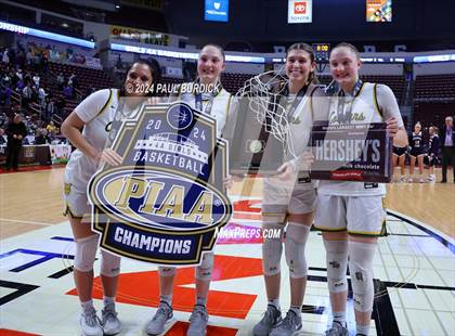 Thumbnail 2 in Blackhawk vs. Scranton Prep (PIAA 4A Championship) photogallery.