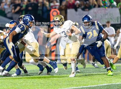 Thumbnail 3 in Briarwood Christian vs. Moody (AHSAA 5A Round 3) photogallery.