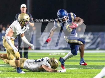 Thumbnail 1 in Briarwood Christian vs. Moody (AHSAA 5A Round 3) photogallery.