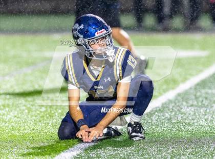 Thumbnail 1 in Briarwood Christian vs. Moody (AHSAA 5A Round 3) photogallery.