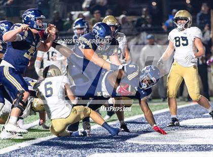 Thumbnail 2 in Briarwood Christian vs. Moody (AHSAA 5A Round 3) photogallery.