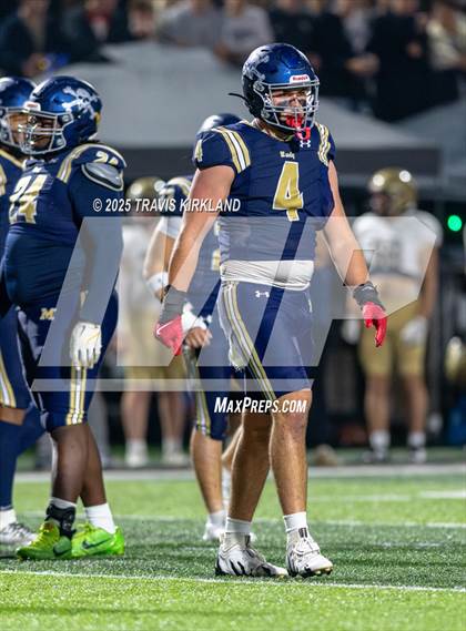 Thumbnail 2 in Briarwood Christian vs. Moody (AHSAA 5A Round 3) photogallery.