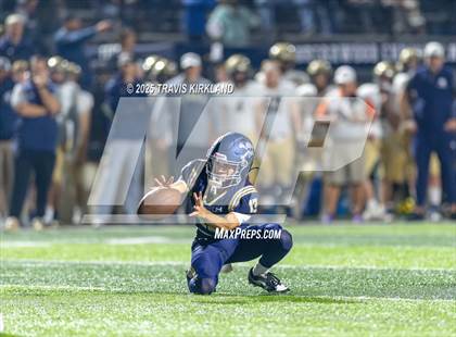Thumbnail 1 in Briarwood Christian vs. Moody (AHSAA 5A Round 3) photogallery.