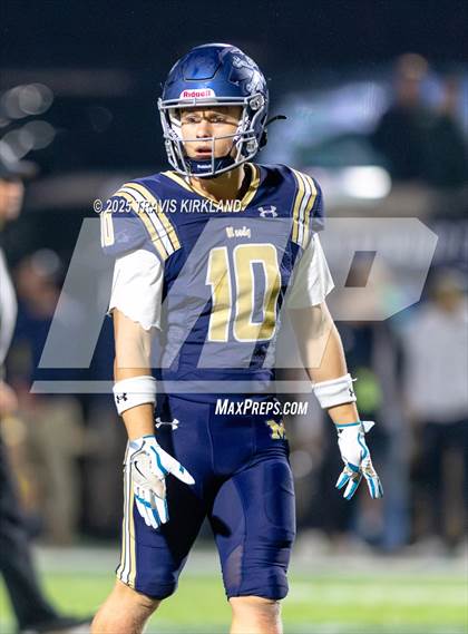 Thumbnail 1 in Briarwood Christian vs. Moody (AHSAA 5A Round 3) photogallery.