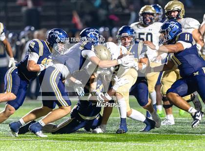 Thumbnail 3 in Briarwood Christian vs. Moody (AHSAA 5A Round 3) photogallery.