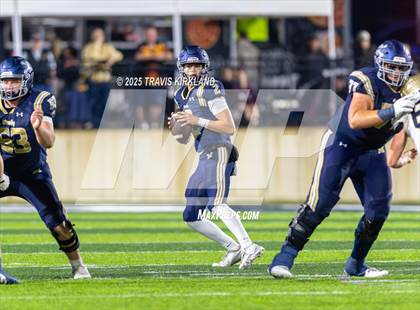 Thumbnail 3 in Briarwood Christian vs. Moody (AHSAA 5A Round 3) photogallery.