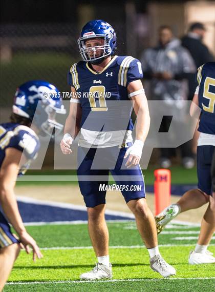 Thumbnail 3 in Briarwood Christian vs. Moody (AHSAA 5A Round 3) photogallery.