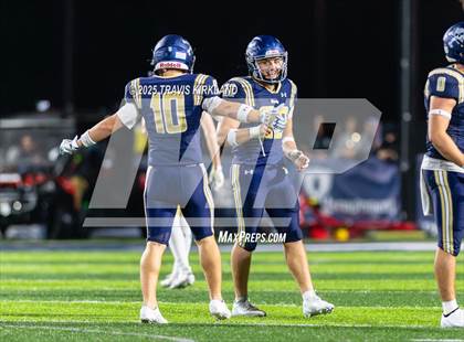 Thumbnail 3 in Briarwood Christian vs. Moody (AHSAA 5A Round 3) photogallery.