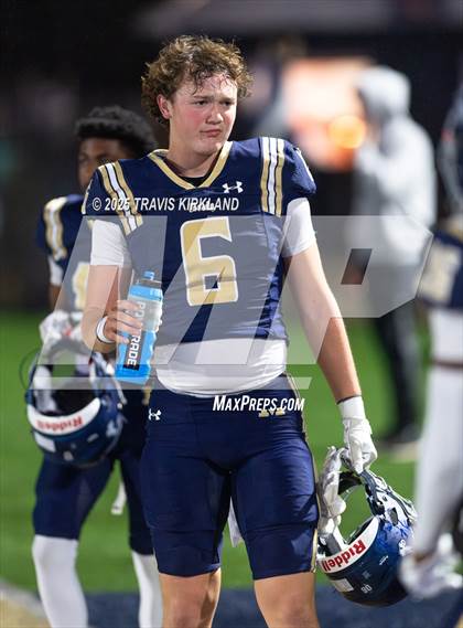 Thumbnail 1 in Briarwood Christian vs. Moody (AHSAA 5A Round 3) photogallery.
