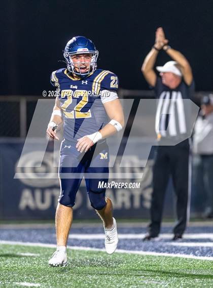 Thumbnail 3 in Briarwood Christian vs. Moody (AHSAA 5A Round 3) photogallery.