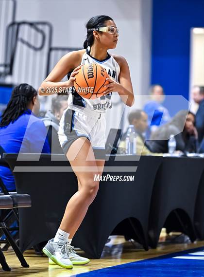 Thumbnail 2 in Academy of Central Florida v Jordan Christian Prep (IMG Ascender Classic) photogallery.