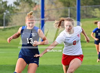Thumbnail 2 in Regis Jesuit vs Ralston Valley (CHSAA 5A Playoff) photogallery.