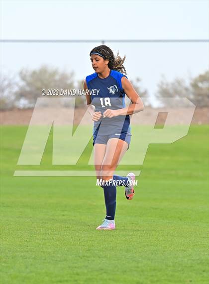 Thumbnail 1 in Regis Jesuit vs Ralston Valley (CHSAA 5A Playoff) photogallery.