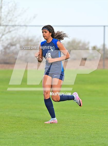 Thumbnail 3 in Regis Jesuit vs Ralston Valley (CHSAA 5A Playoff) photogallery.