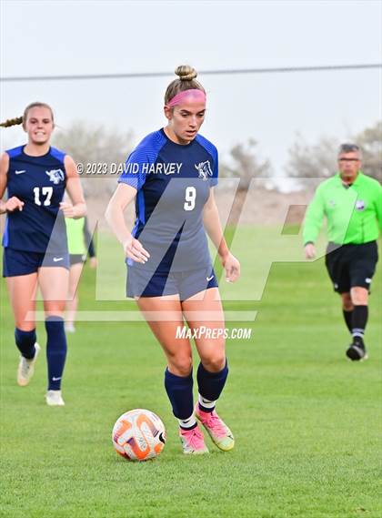 Thumbnail 1 in Regis Jesuit vs Ralston Valley (CHSAA 5A Playoff) photogallery.