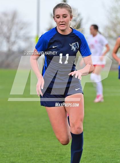 Thumbnail 2 in Regis Jesuit vs Ralston Valley (CHSAA 5A Playoff) photogallery.
