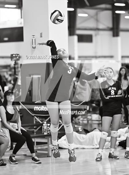 Thumbnail 2 in James Logan vs. Flagstaff (Nike TOC Southwest) photogallery.