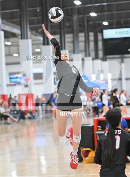 Thumbnail 1 in James Logan vs. Flagstaff (Nike TOC Southwest) photogallery.