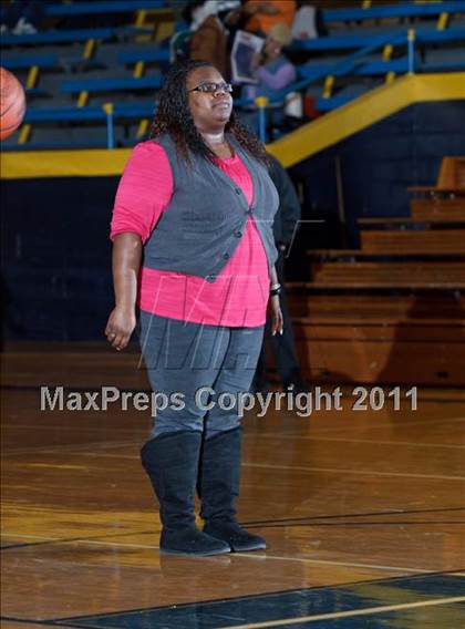 Thumbnail 2 in Kalamazoo Central vs. Central photogallery.