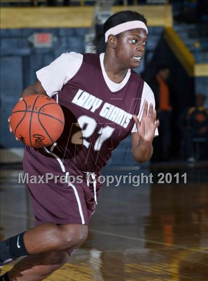 Thumbnail 3 in Kalamazoo Central vs. Central photogallery.