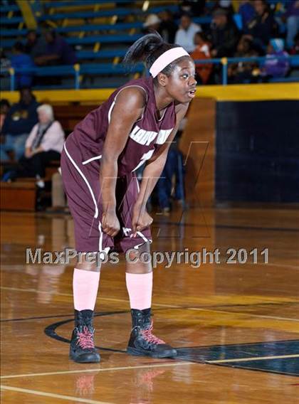 Thumbnail 2 in Kalamazoo Central vs. Central photogallery.