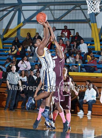 Thumbnail 3 in Kalamazoo Central vs. Central photogallery.