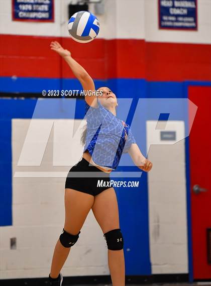 Thumbnail 1 in Overton @ McGavock photogallery.