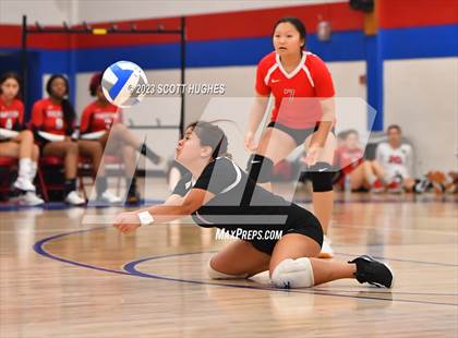 Thumbnail 3 in Overton @ McGavock photogallery.