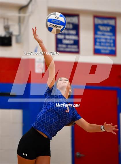 Thumbnail 1 in Overton @ McGavock photogallery.
