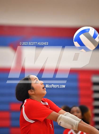 Thumbnail 1 in Overton @ McGavock photogallery.