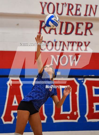 Thumbnail 2 in Overton @ McGavock photogallery.