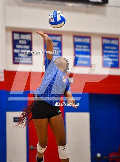 Thumbnail 3 in Overton @ McGavock photogallery.