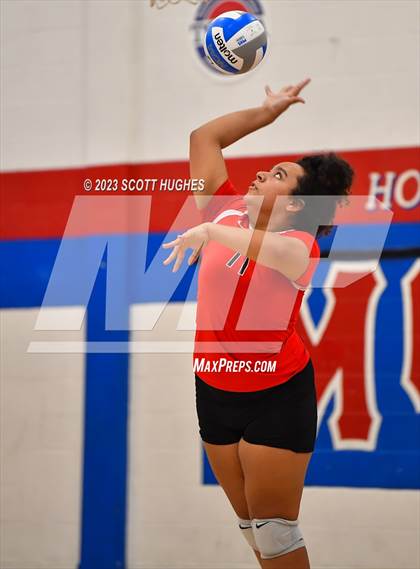 Thumbnail 1 in Overton @ McGavock photogallery.