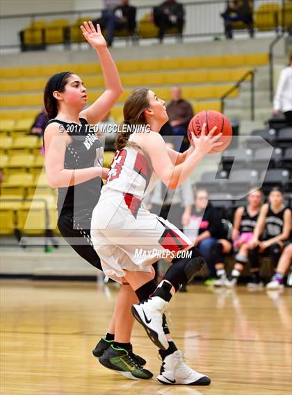 Thumbnail 2 in Pangburn vs. Bigelow (AAA 2A District Playoff) photogallery.