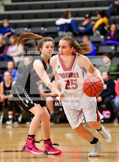 Thumbnail 1 in Pangburn vs. Bigelow (AAA 2A District Playoff) photogallery.