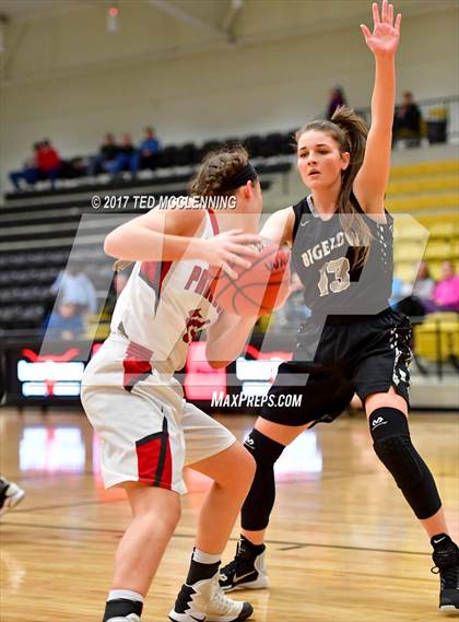 Thumbnail 2 in Pangburn vs. Bigelow (AAA 2A District Playoff) photogallery.