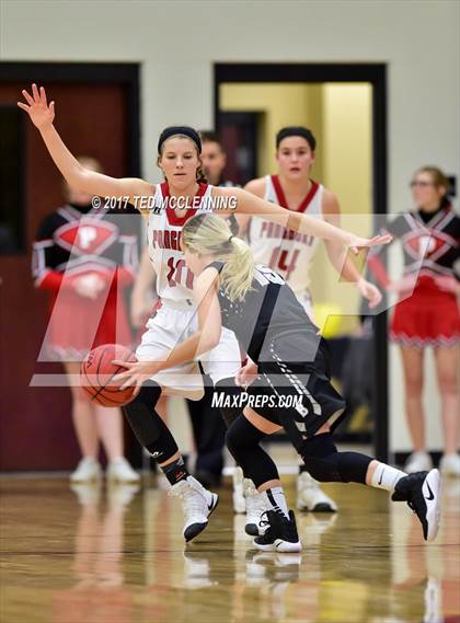 Thumbnail 2 in Pangburn vs. Bigelow (AAA 2A District Playoff) photogallery.