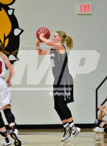 Thumbnail 3 in Pangburn vs. Bigelow (AAA 2A District Playoff) photogallery.